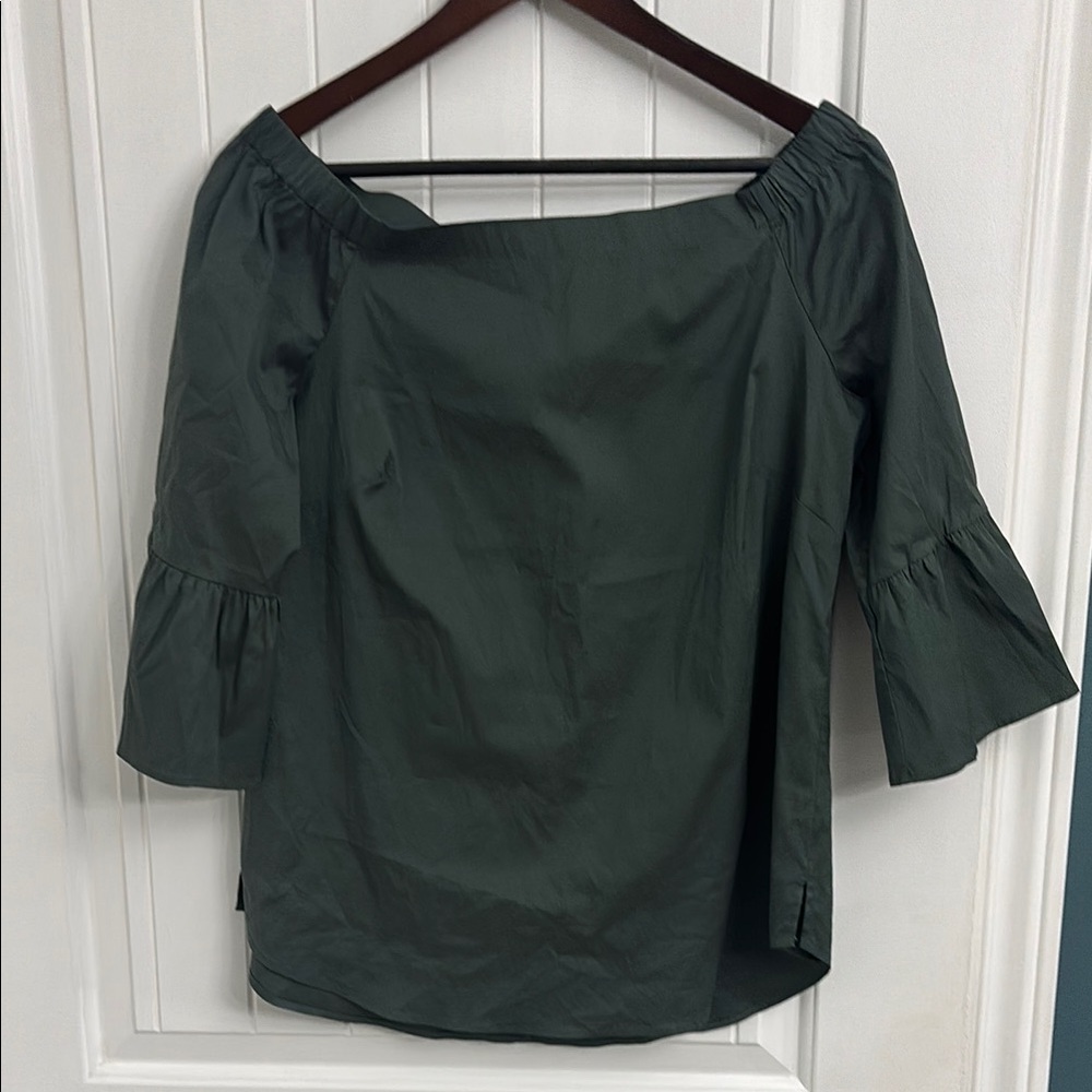 Dark Green top